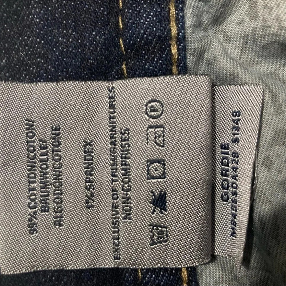 SILVER Jeans Gordie Sz 36 x 32 Distressed Hem Dark Wash - Picture 8 of 8